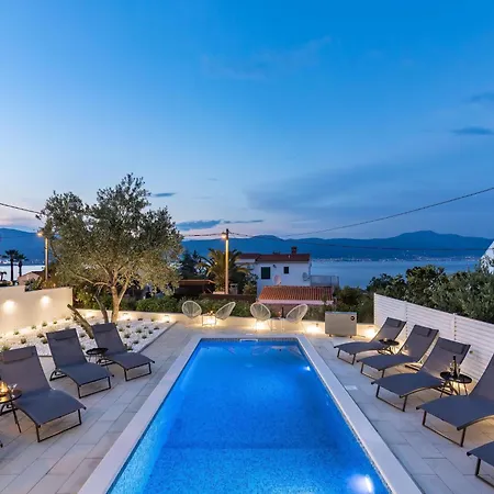 In Slatine Near The Sea *