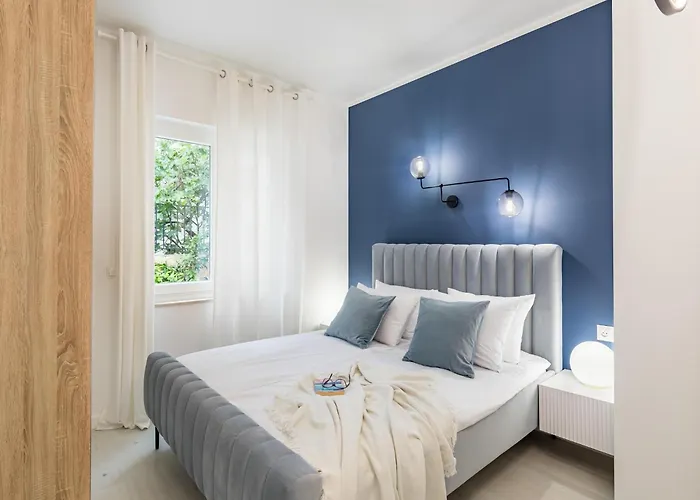 In Slatine Near The Sea *